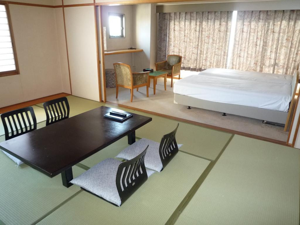 Kaiyoukaku Gamagori Exterior photo